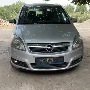 Opel Zafira, 2007