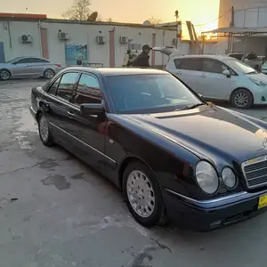 Mercedes-Benz E class, 1998