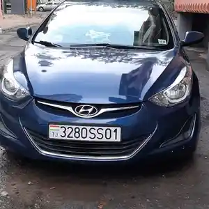 Hyundai Elantra, 2016