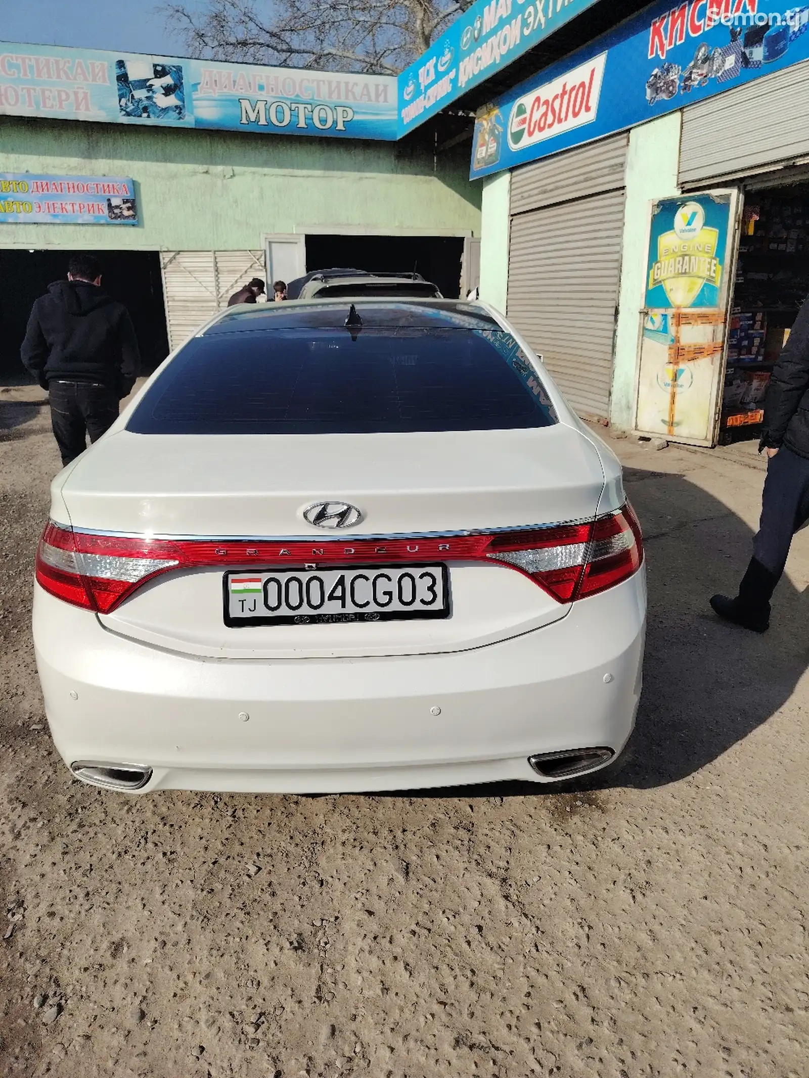 Hyundai Grandeur, 2011-1