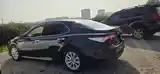 Toyota Camry, 2018-3