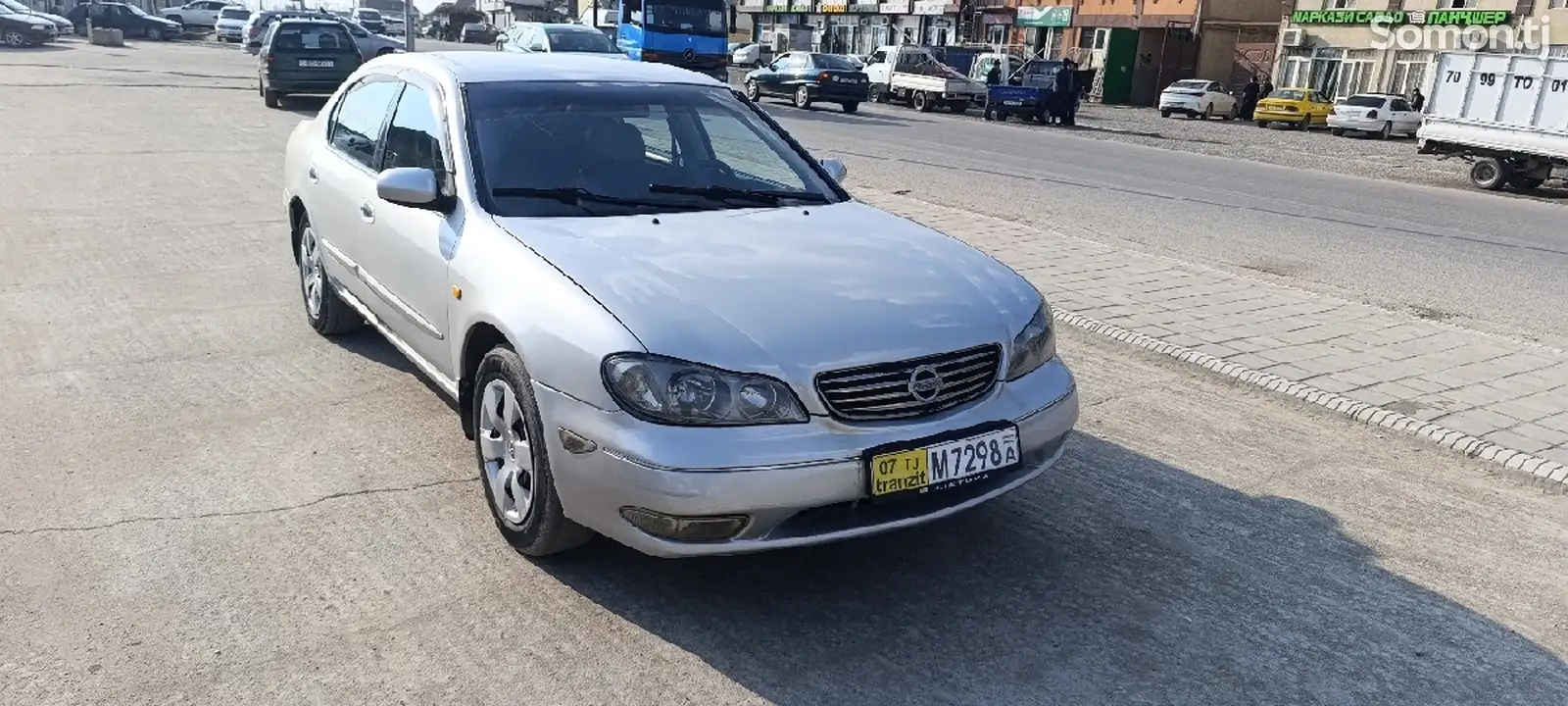 Nissan Maxima, 2000-1