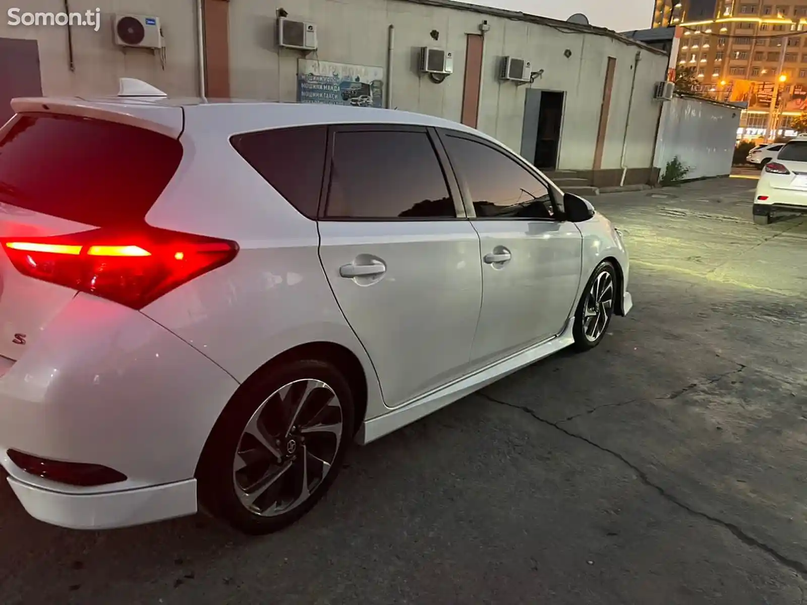 Toyota Corolla, 2016-4