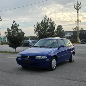 Opel Astra F, 1995