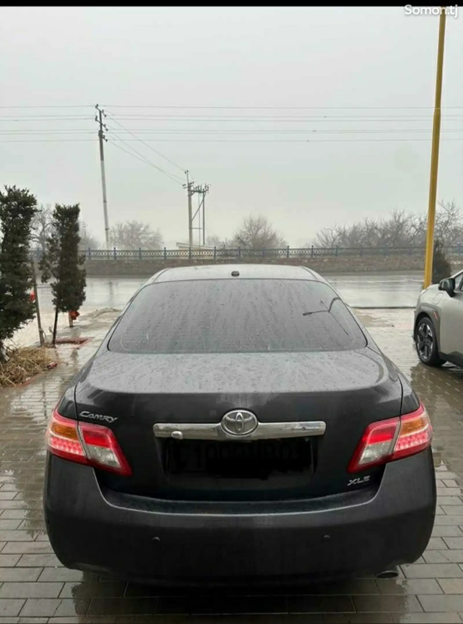 Toyota Camry, 2011-1