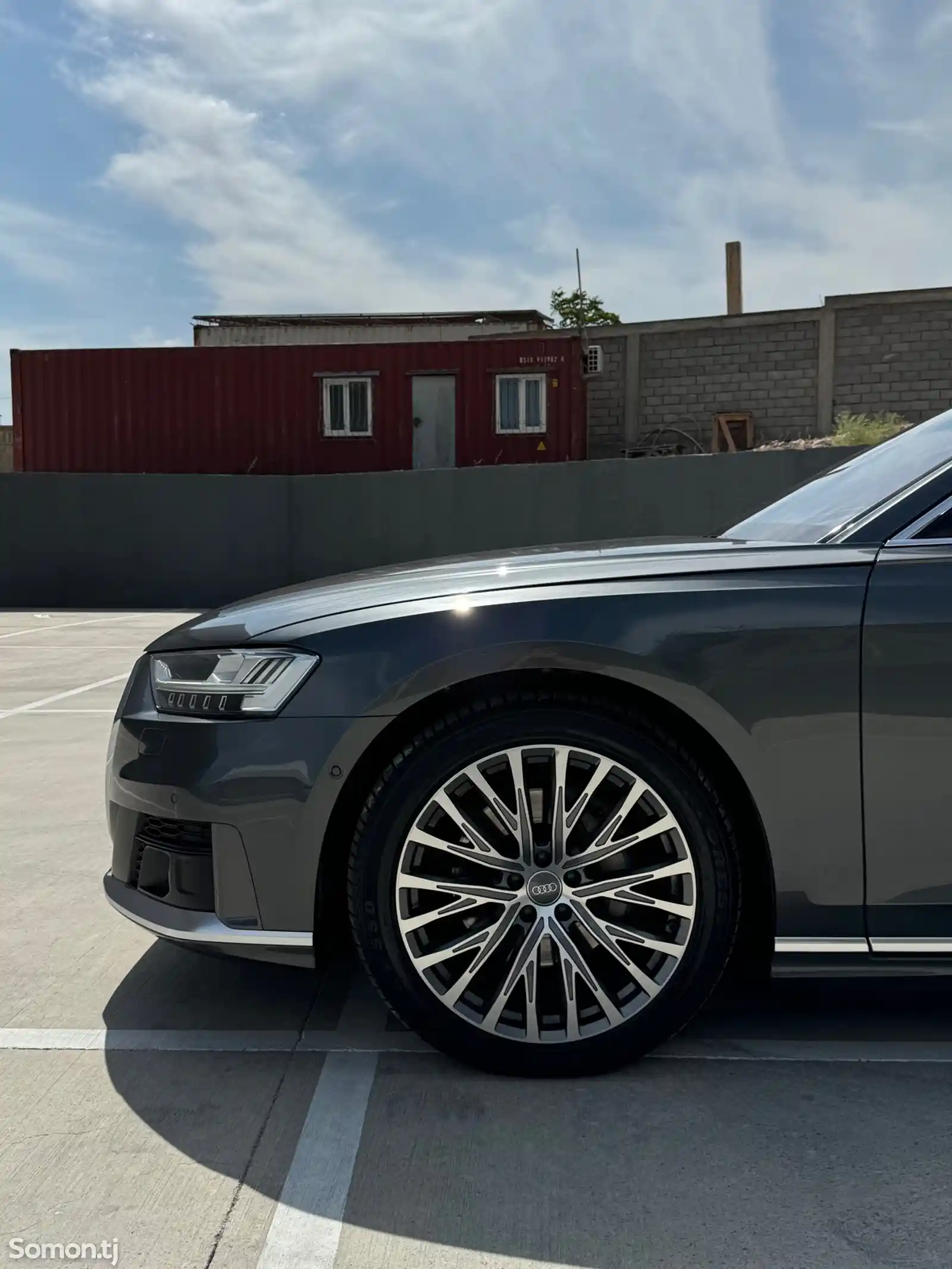 Audi A8, 2020-7