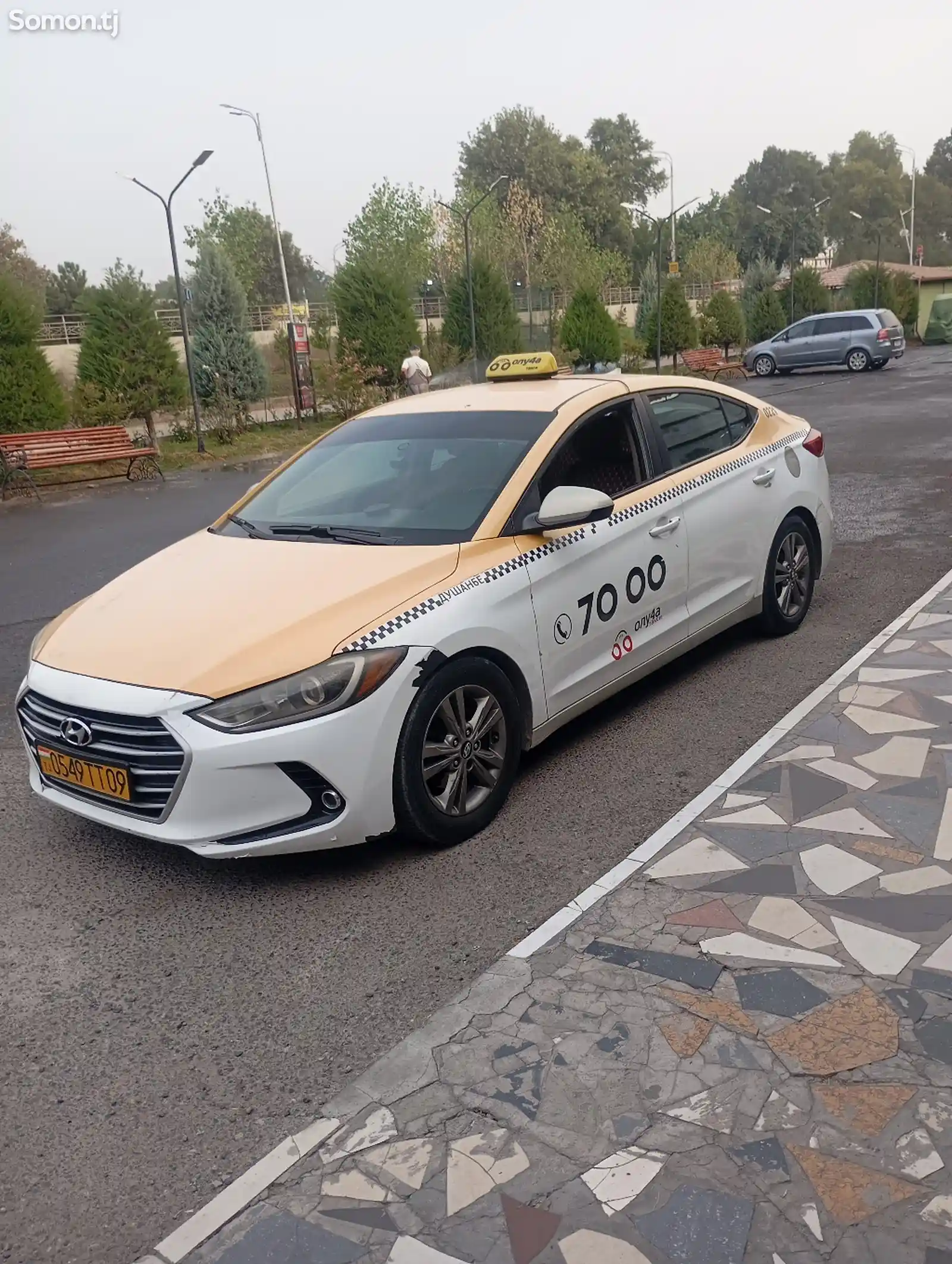 Hyundai Elantra, 2017-1