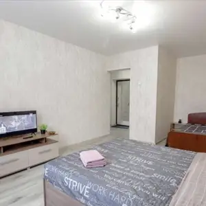 2-комн. квартира, 5 этаж, 80 м², Цум