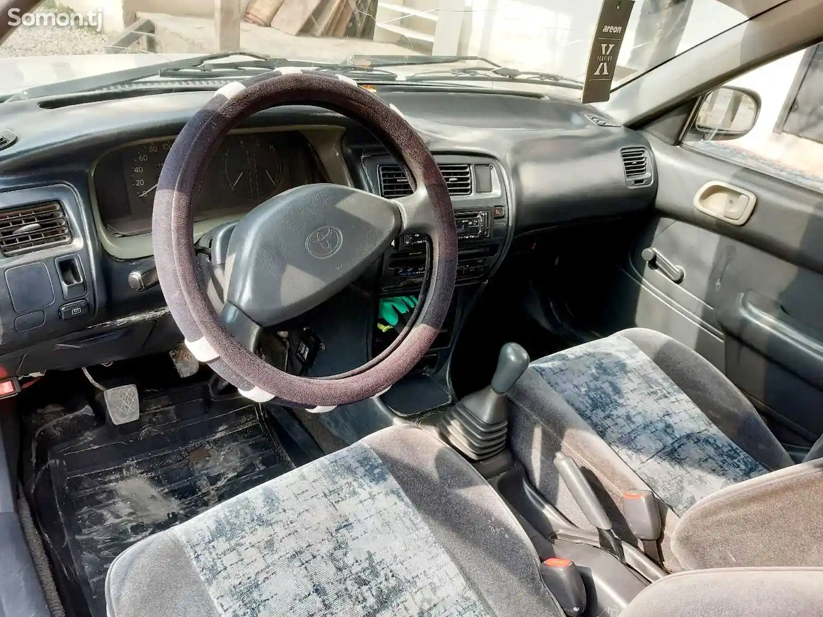 Toyota Corolla, 1995-8