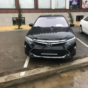 Toyota Camry, 2017