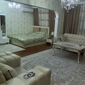 4-комн. квартира, 4 этаж, 80 м², 61 мкр