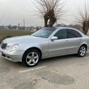 Mercedes-Benz E class, 2003