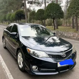 Toyota Camry, 2014