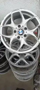 Диски R16 на BMW-3