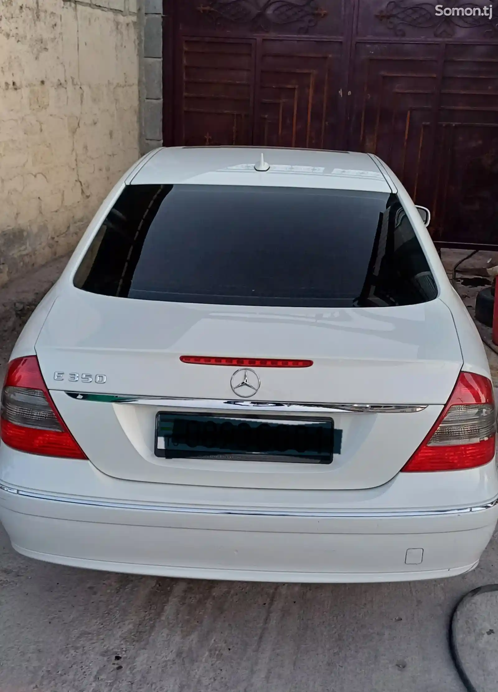 Mercedes-Benz E class, 2008-4