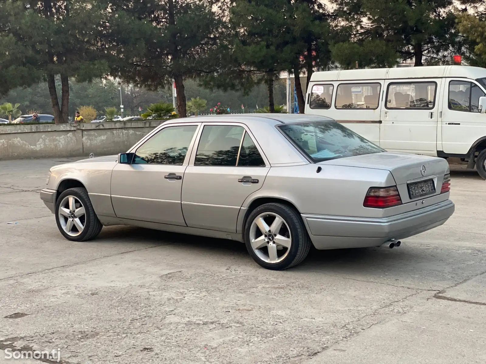 Mercedes-Benz W124, 1995-1