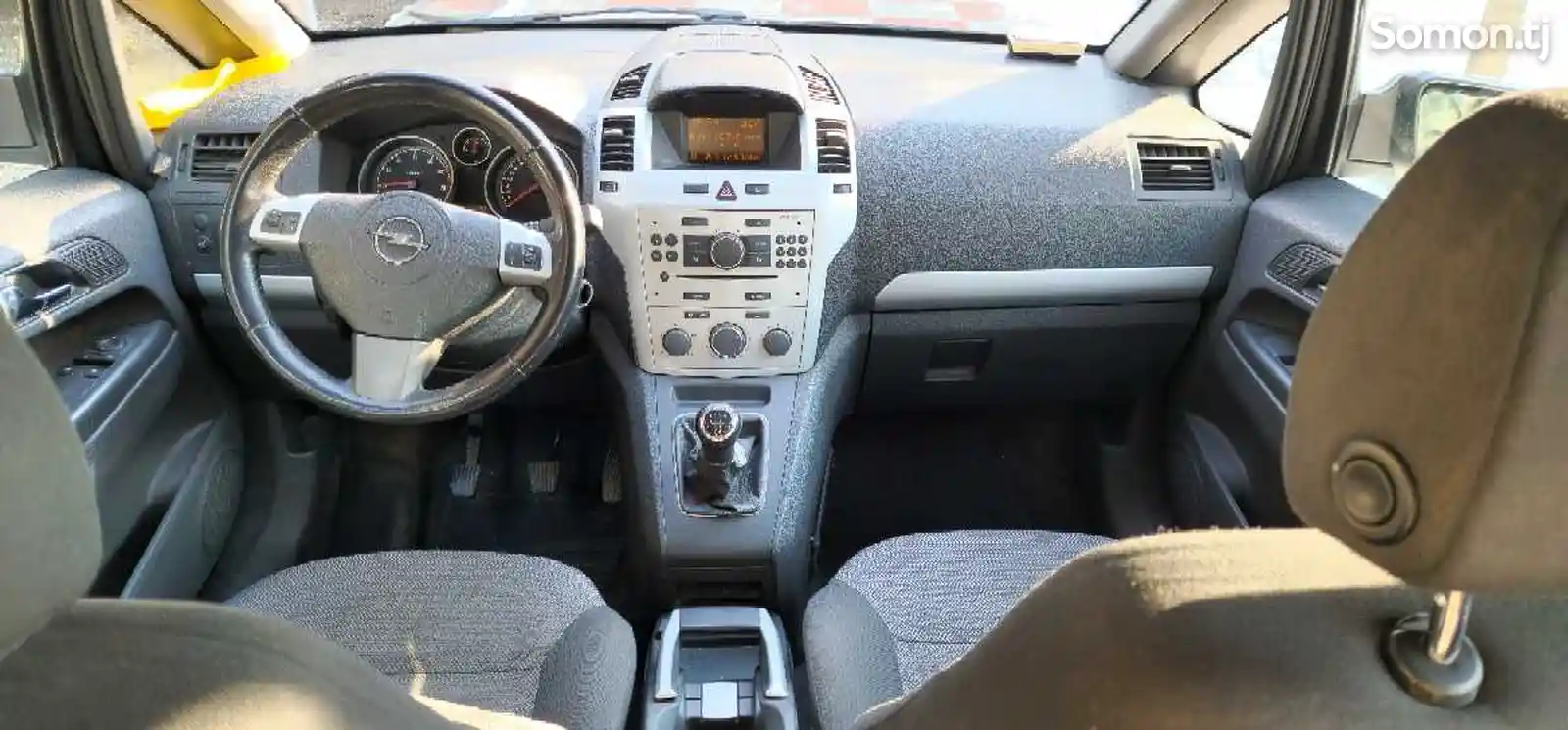Opel Zafira, 2009-9