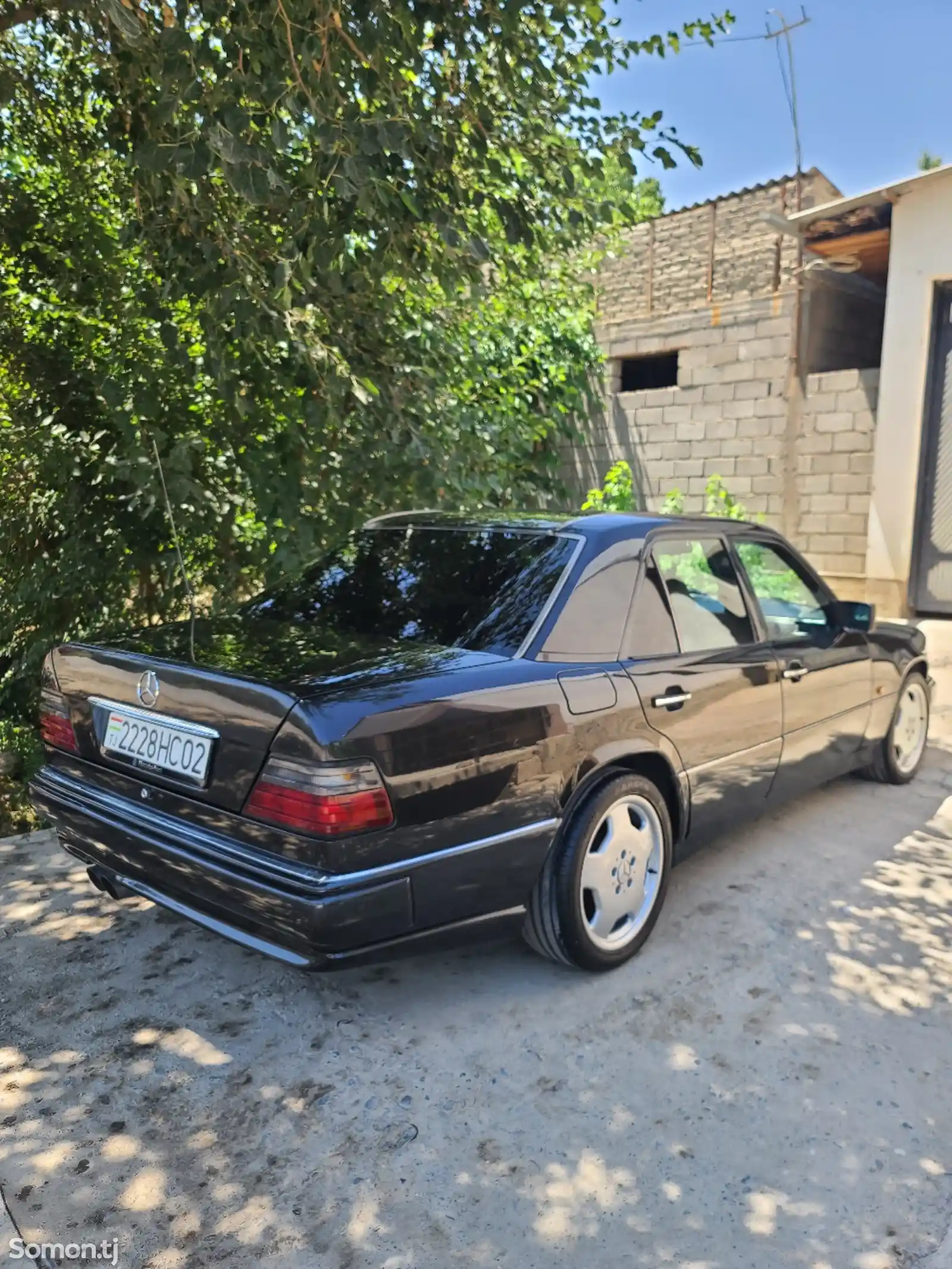 Mercedes-Benz W124, 1993-4