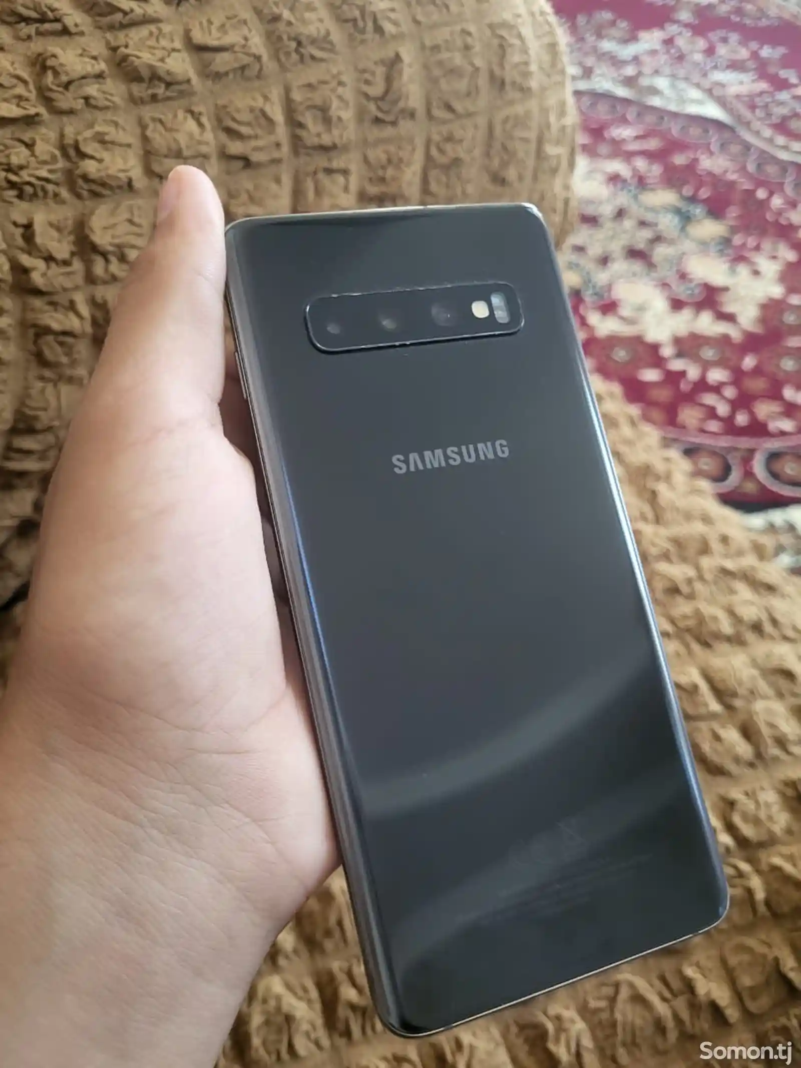 Samsung Galaxy S10-1