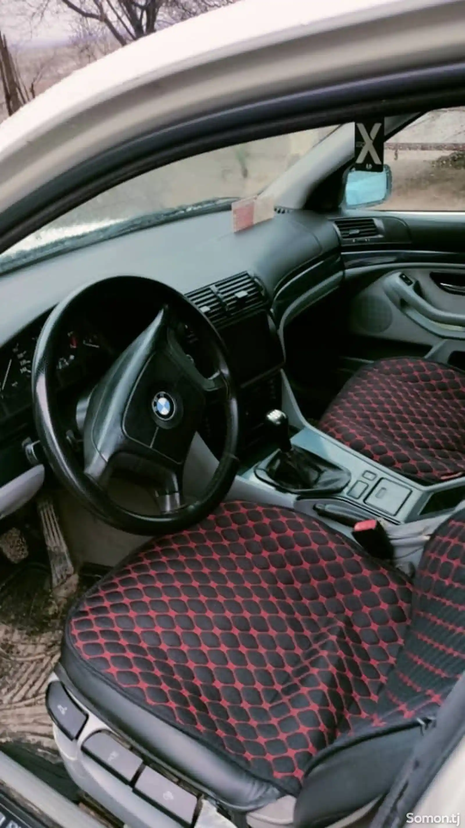 BMW M5, 1997-5