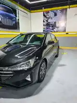 Hyundai Elantra, 2019-2