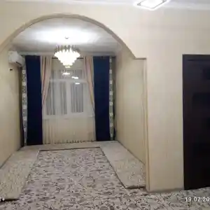 2-комн. квартира, 3 этаж, 60 м², Яван