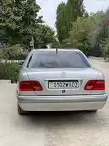 Mercedes-Benz E class, 1998-2