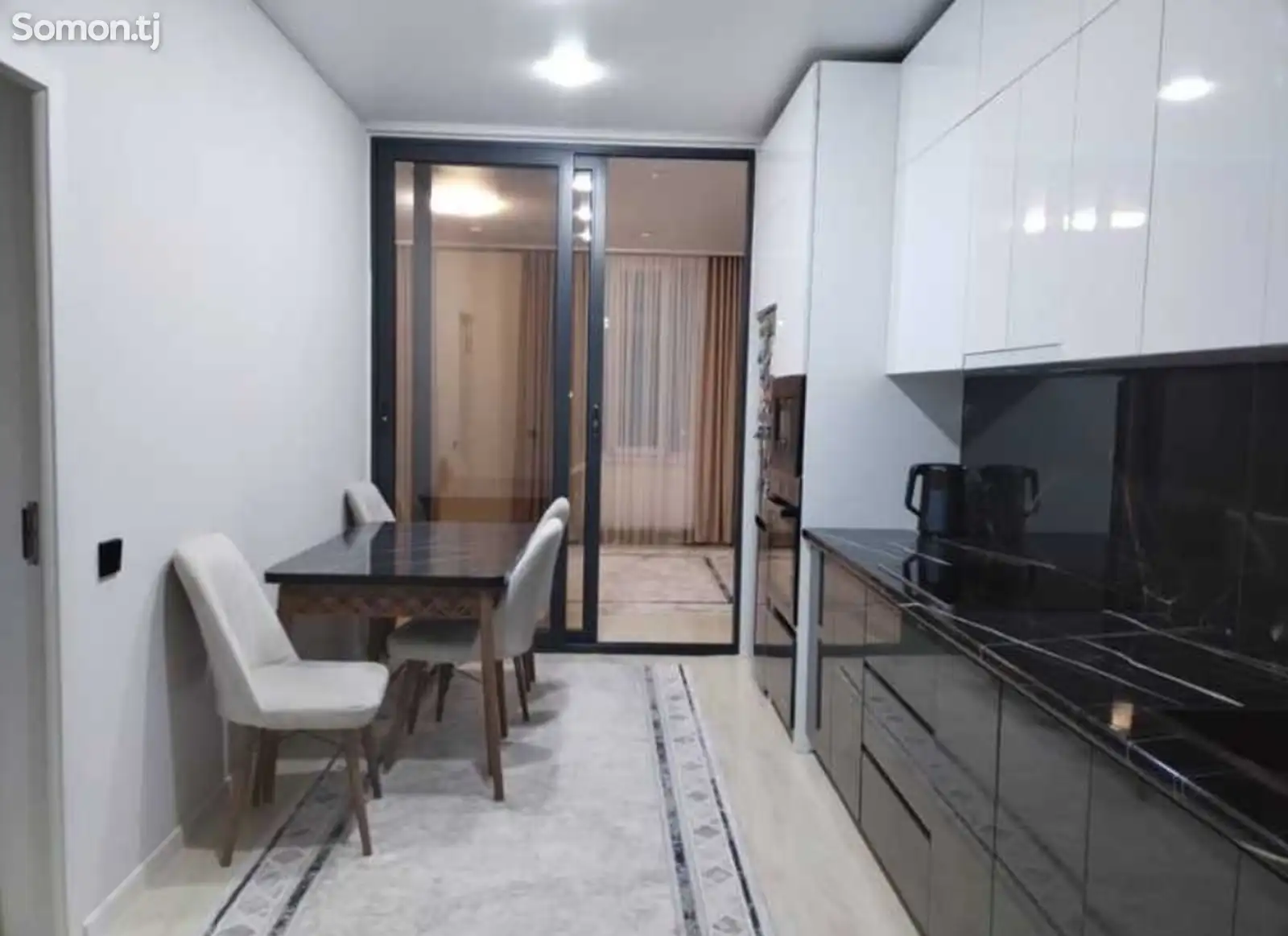 3-комн. квартира, 11 этаж, 92м², Караболо-1