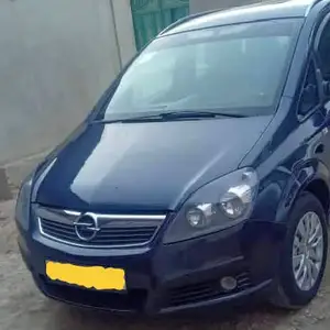 Opel Zafira, 2008