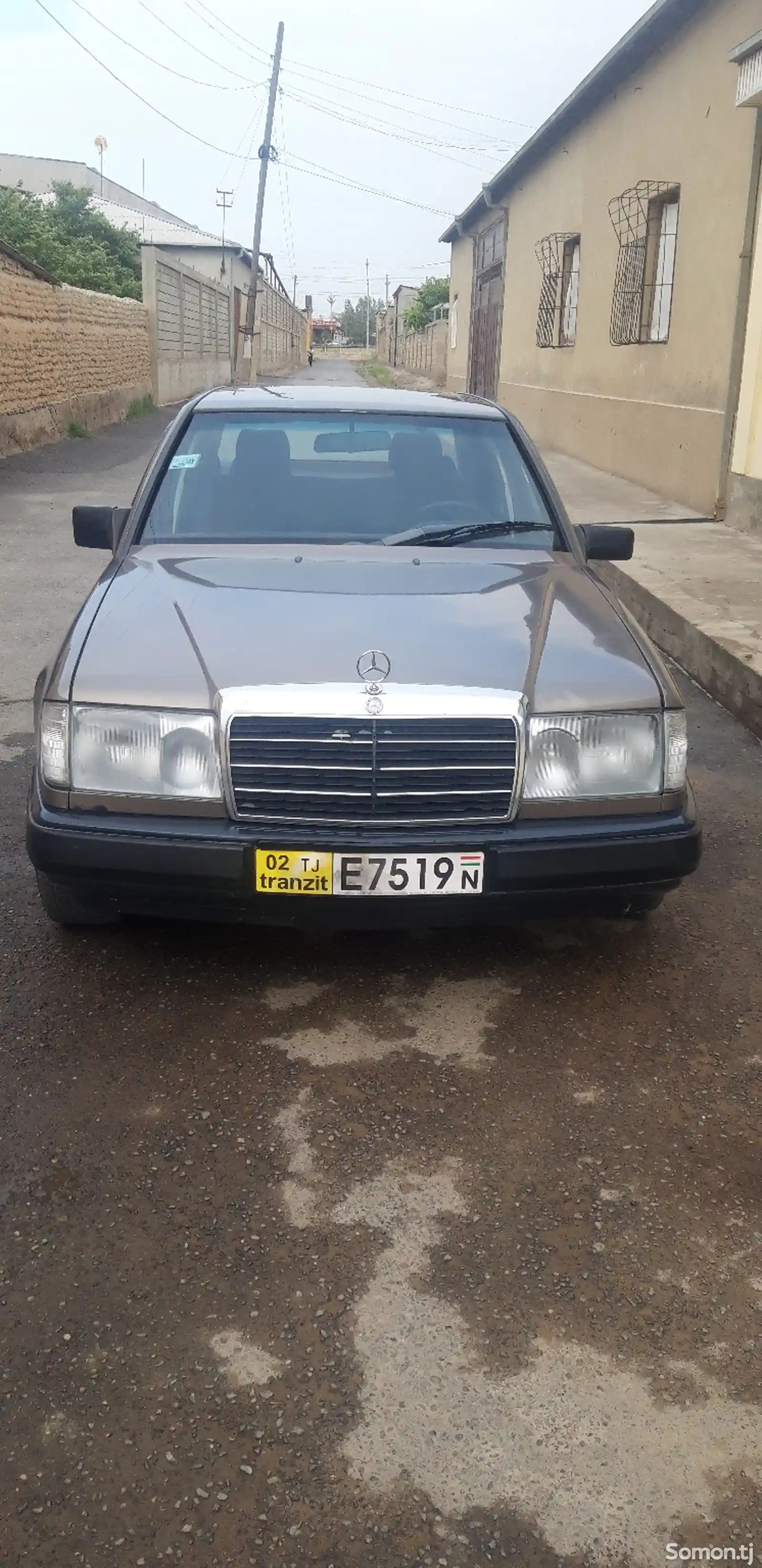Mercedes-Benz E class, 1989-1