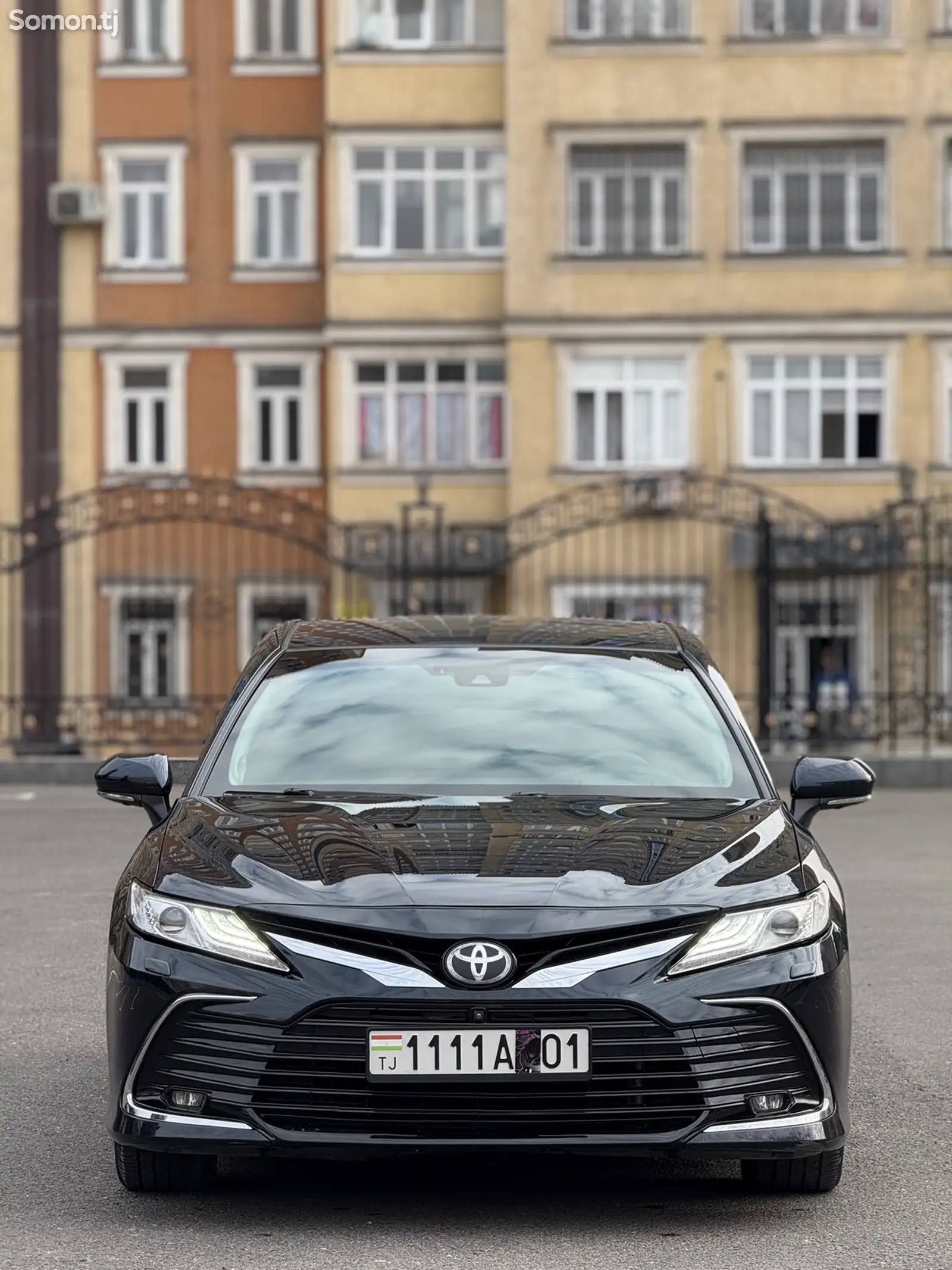 Toyota Camry, 2018-1