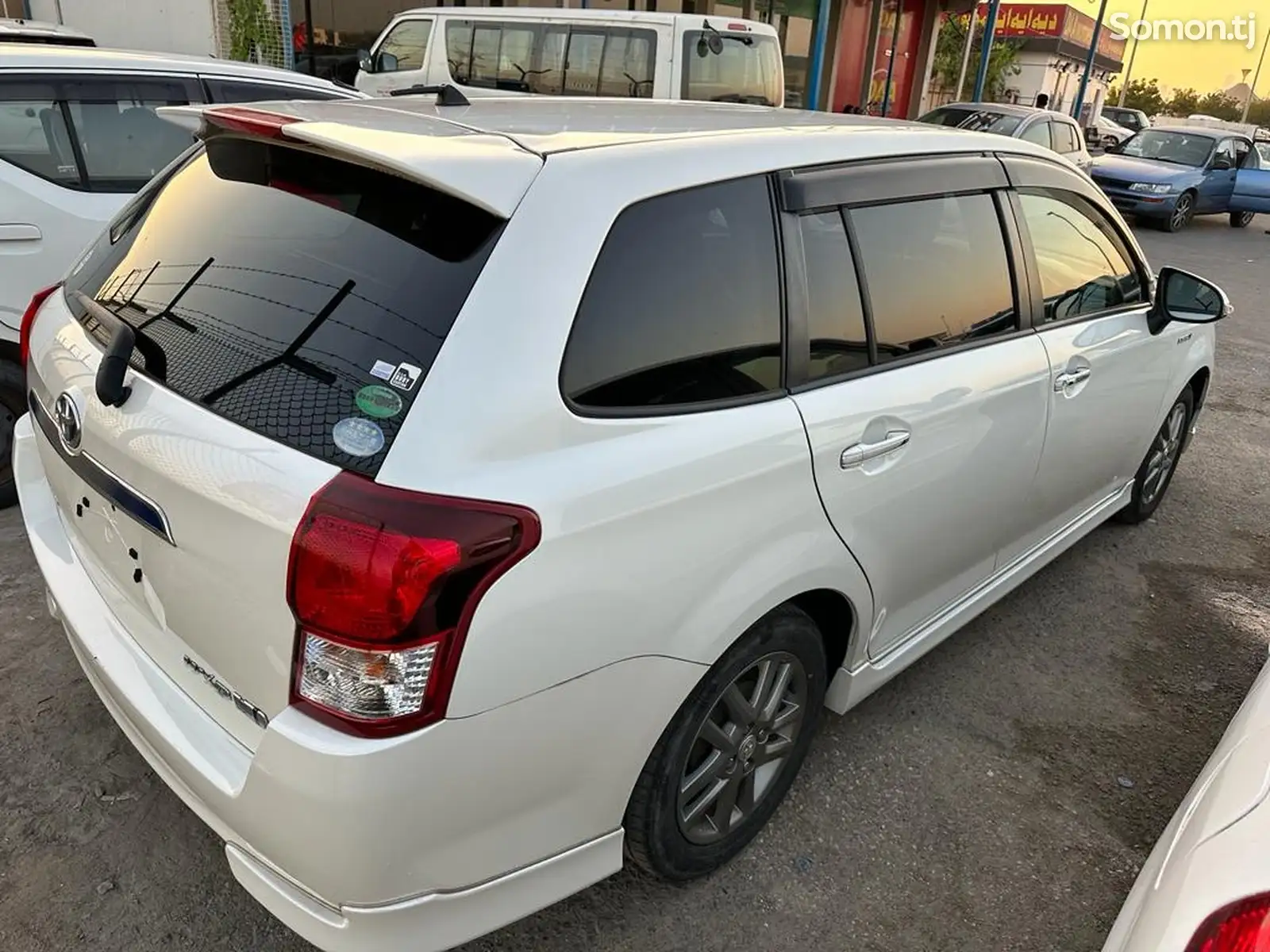 Toyota Fielder, 2014-4