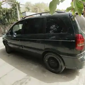 Opel Zafira, 1999