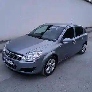 Opel Astra H, 2009