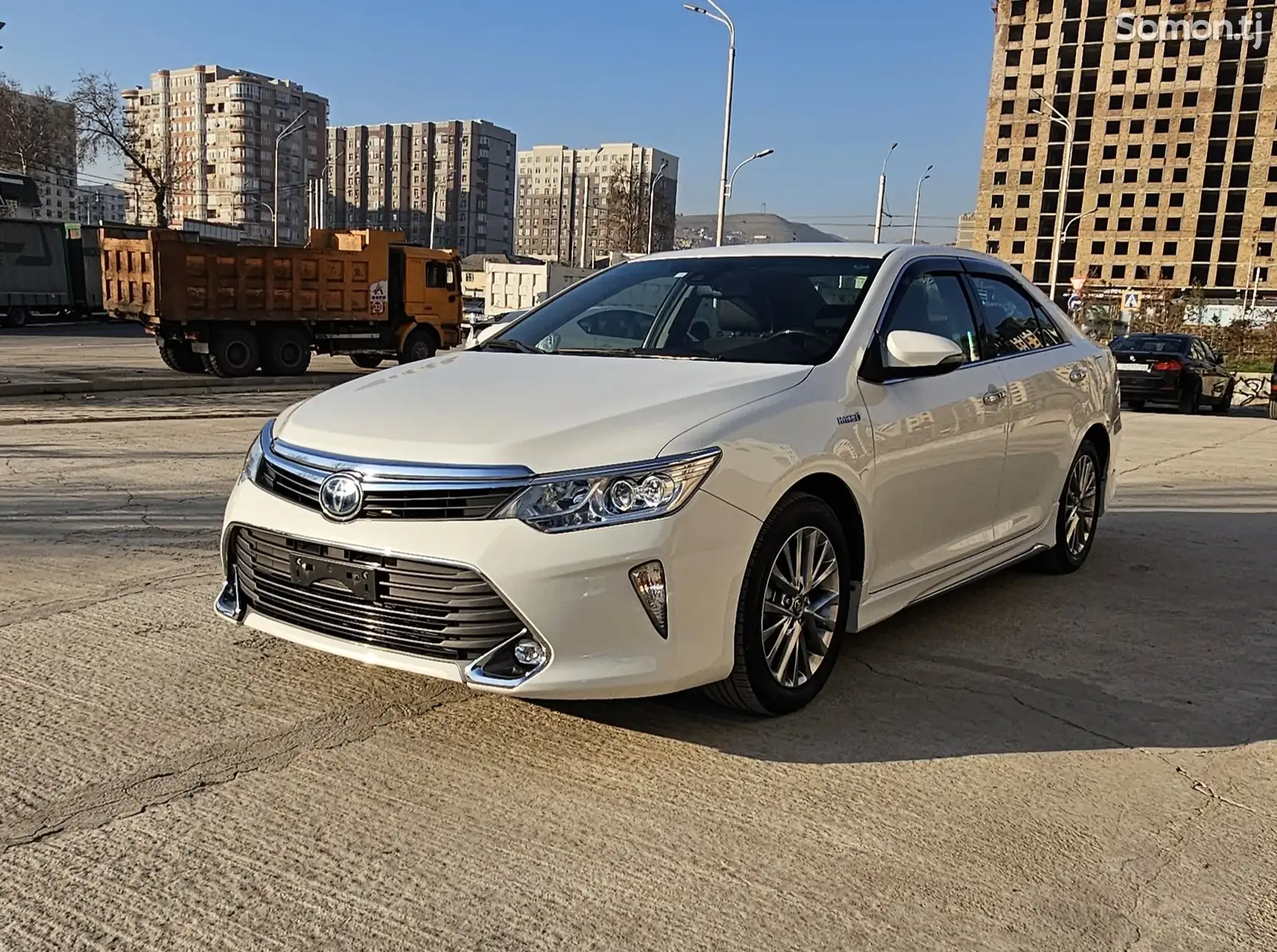 Toyota Camry, 2016-1