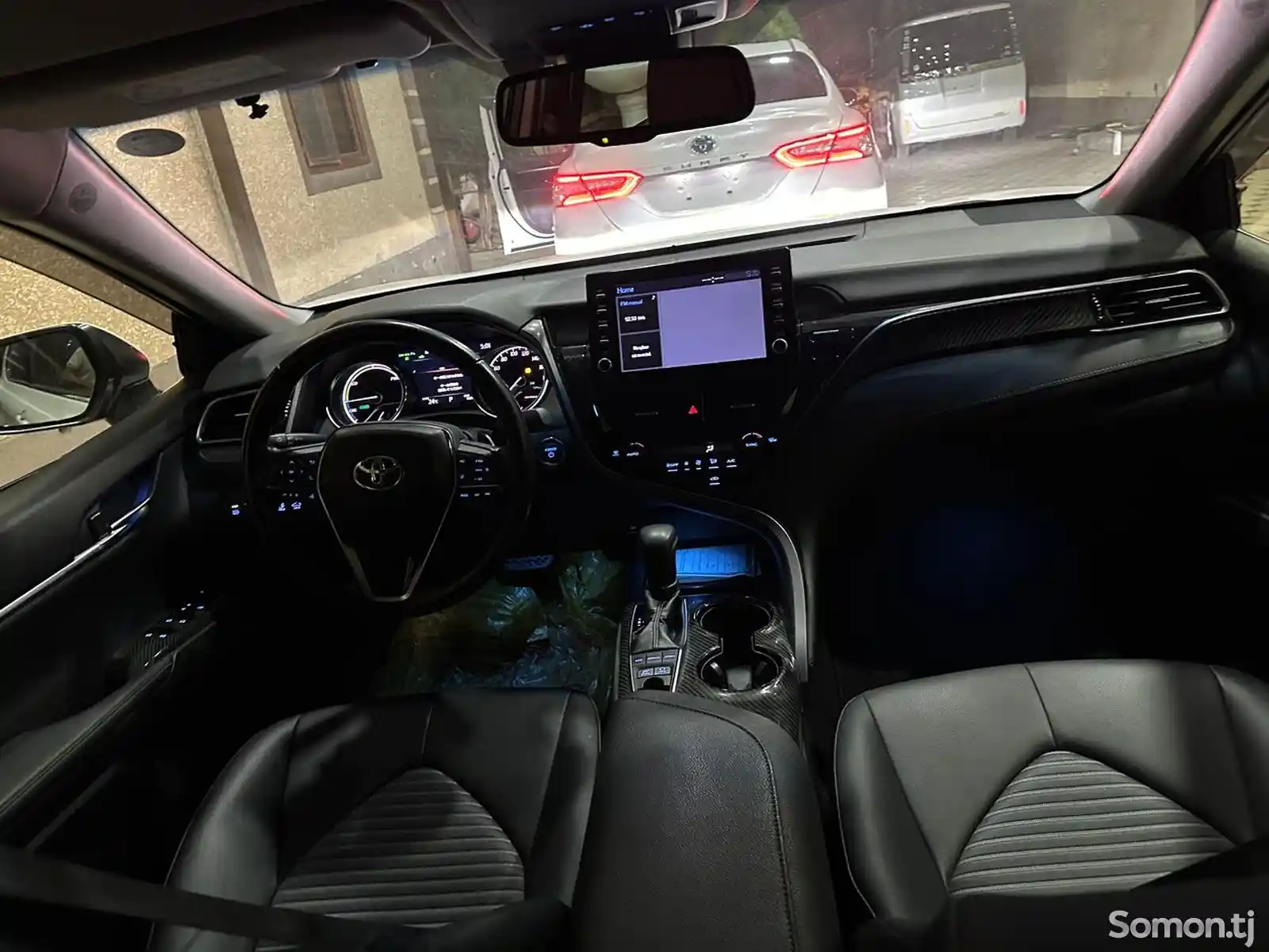 Toyota Camry, 2018-7