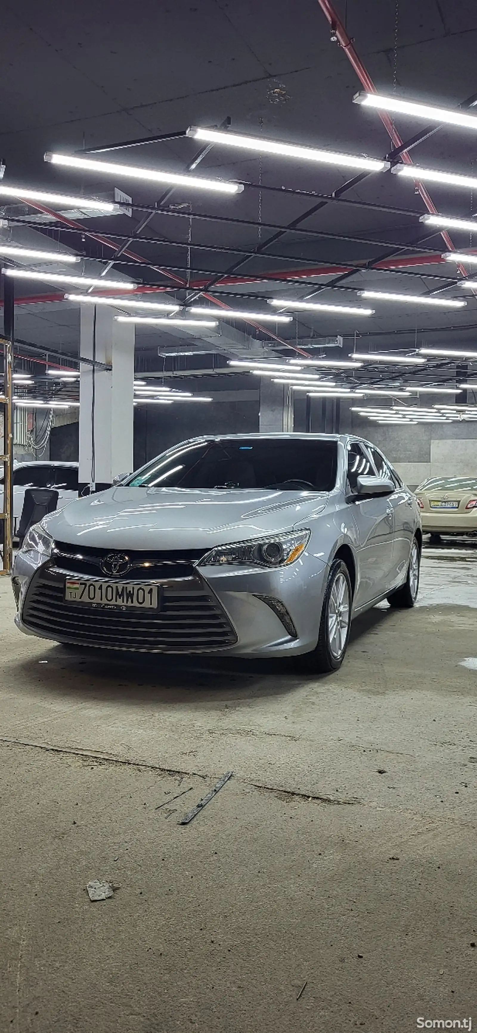 Toyota Camry, 2016-1