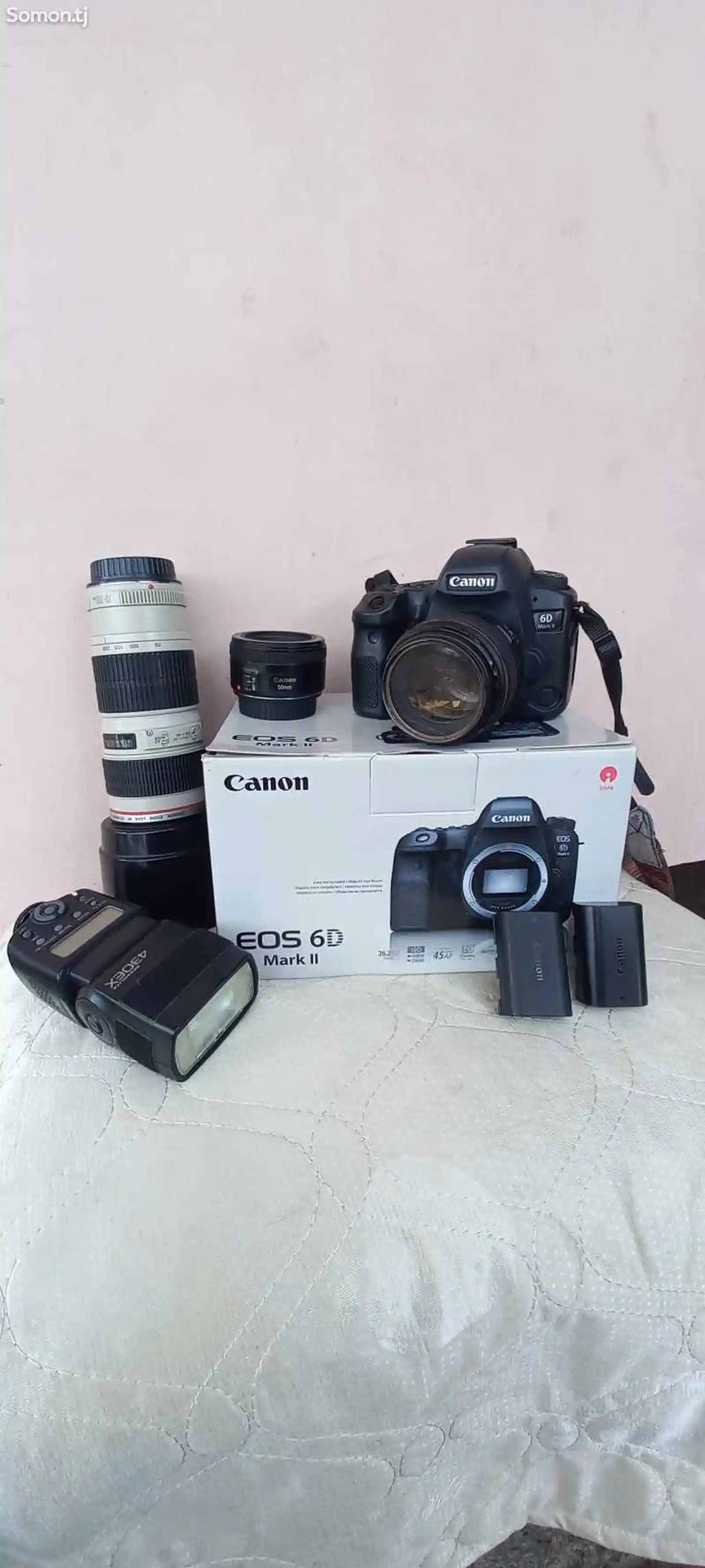 Фотоаппарат Canon 6D Mark 2
