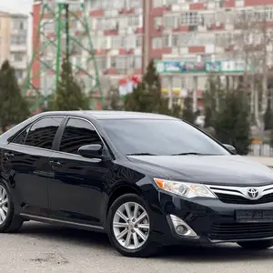 Toyota Camry, 2013