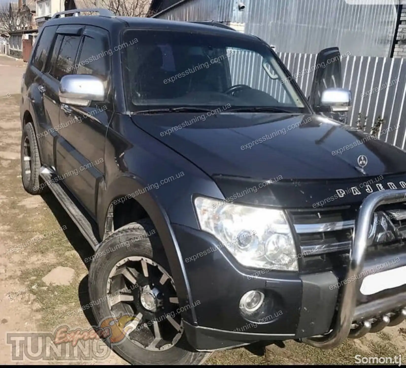 Дефлекторы окон на Mitsubishi Pajero