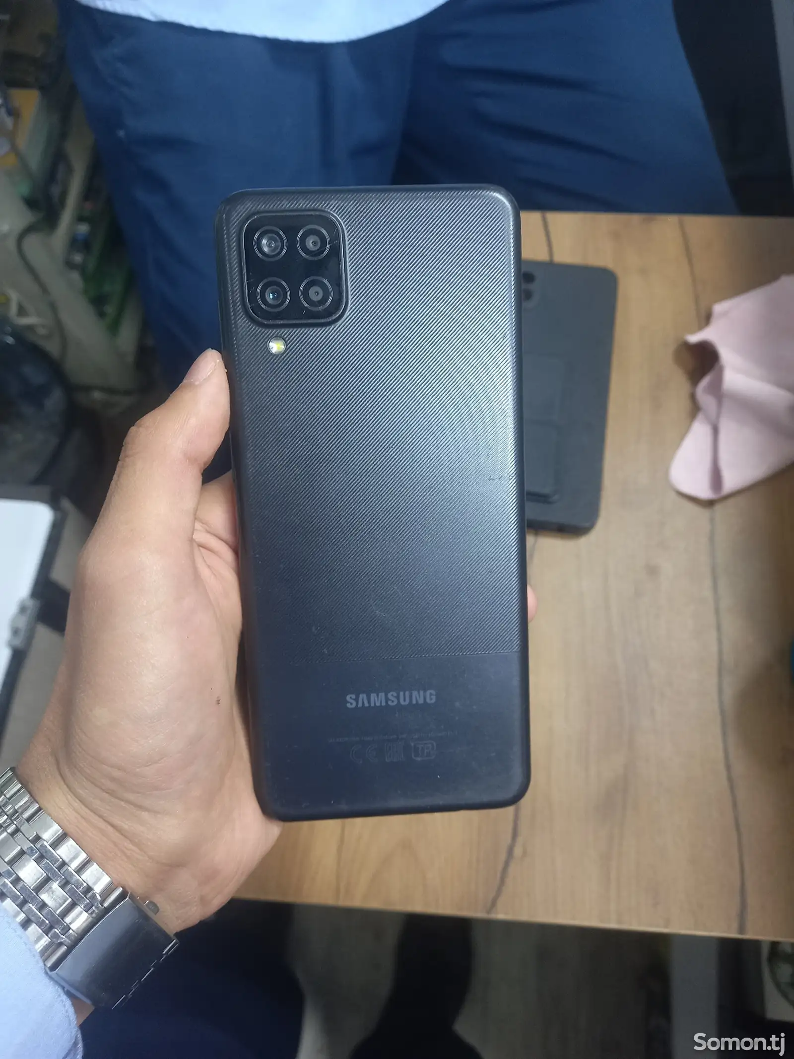 Samsung Galaxy A12-1