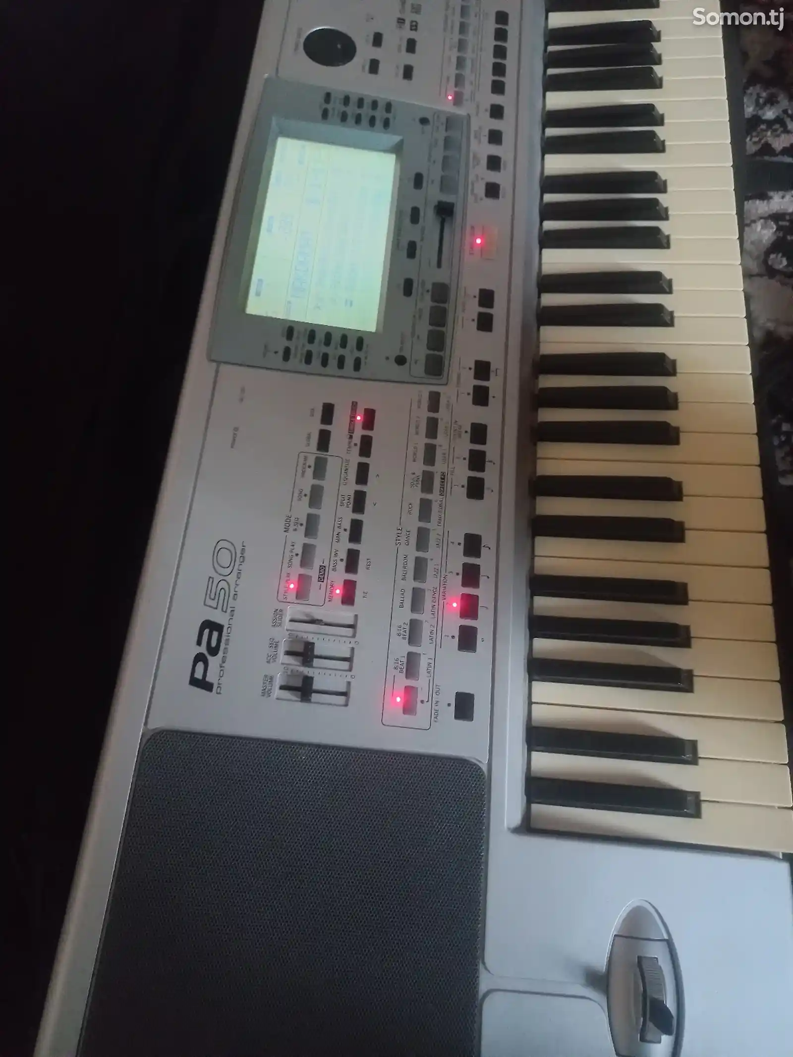 Синтезатор Korg Pa50-8