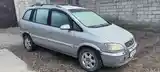 Opel Zafira, 2000-2