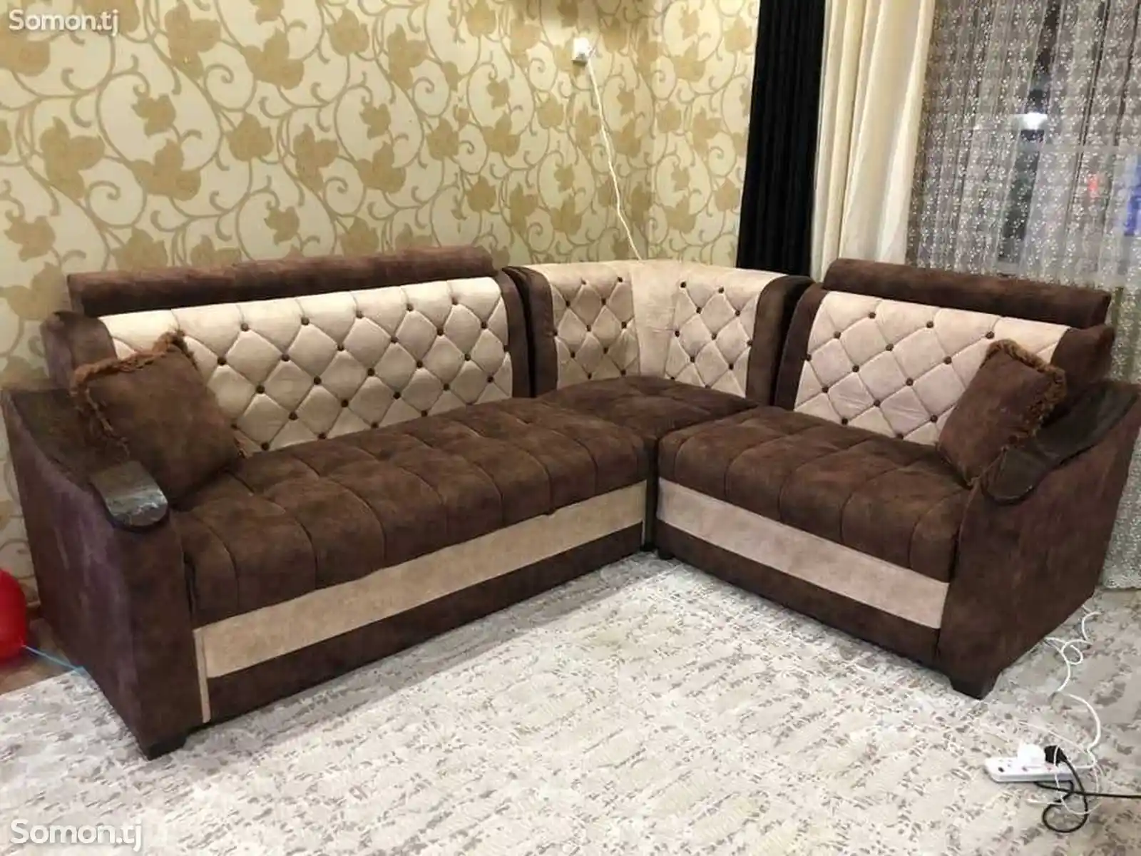 Мягкий диван раздвижной-2