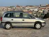 Opel Zafira, 2000-4