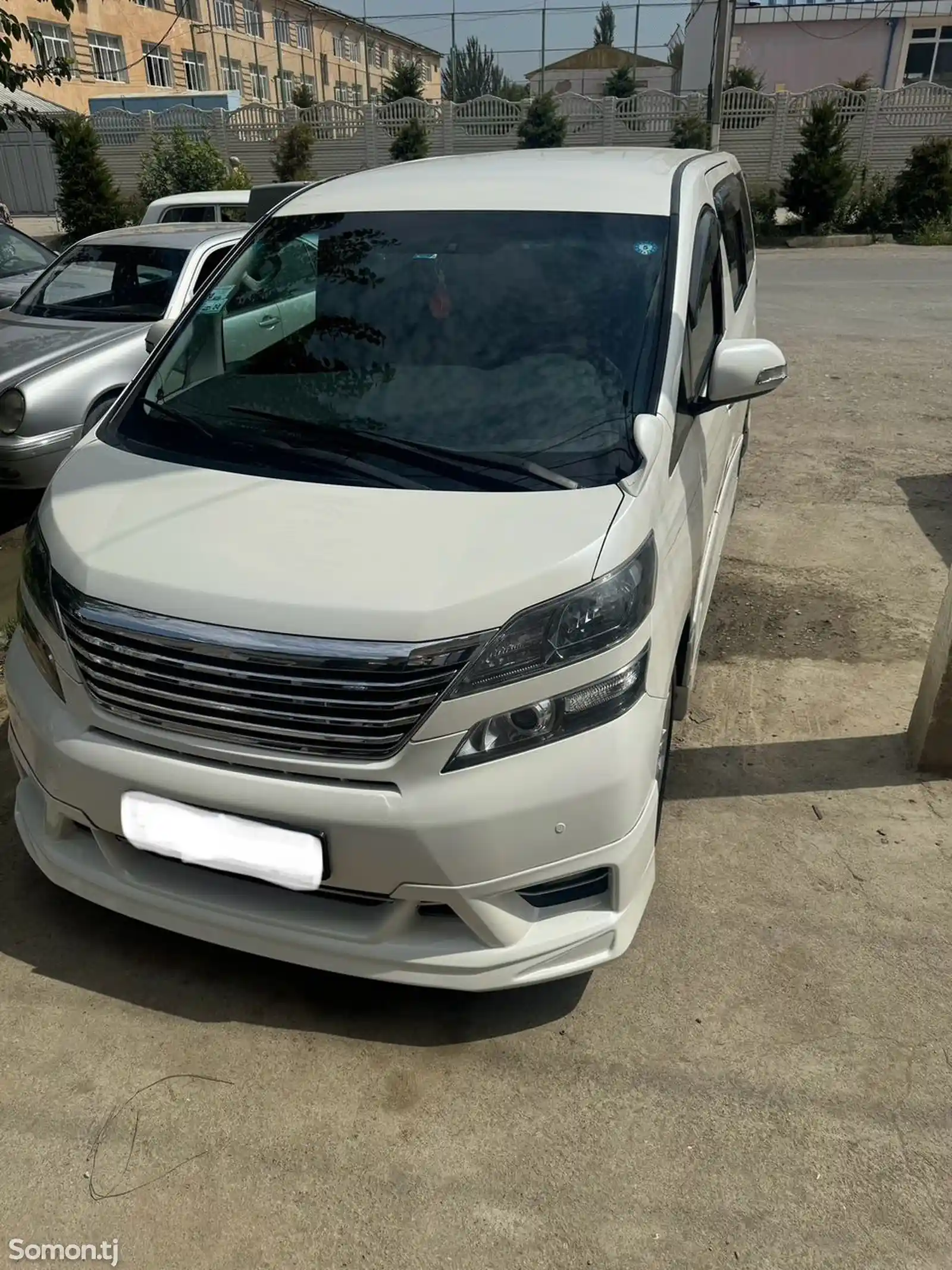 Toyota Alphard, 2014-7