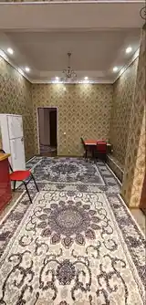 2-комн. квартира, 2 этаж, 90м², Селхоз-6