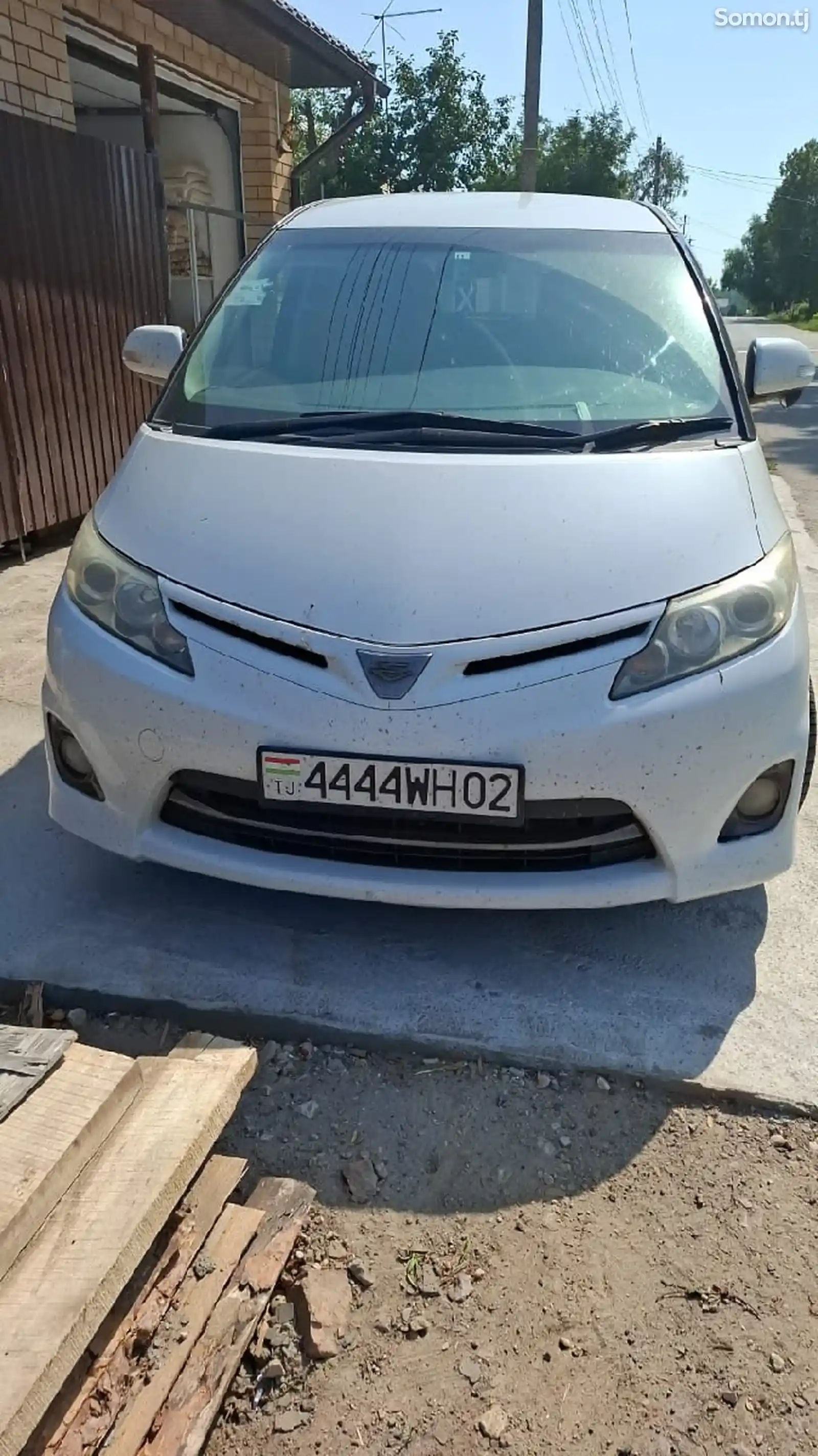 Toyota Estima, 2012-1