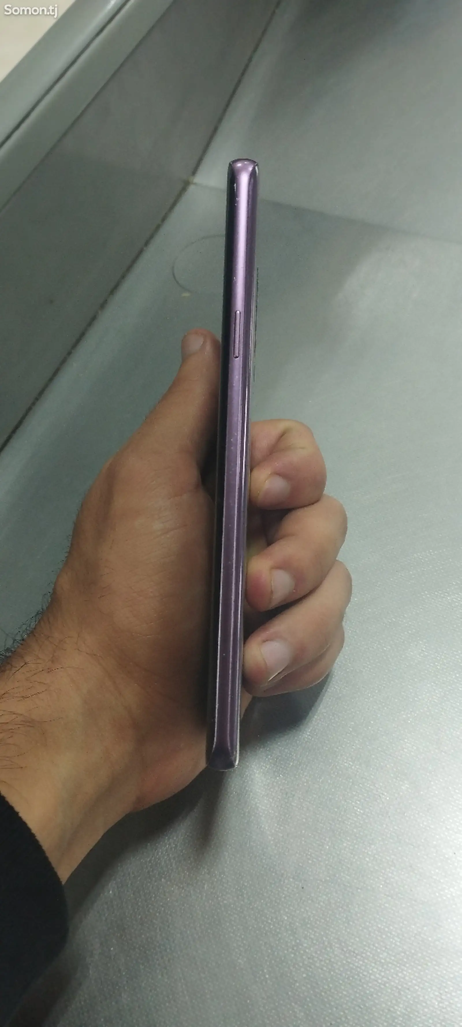 Samsung Galaxy S9 plus-3