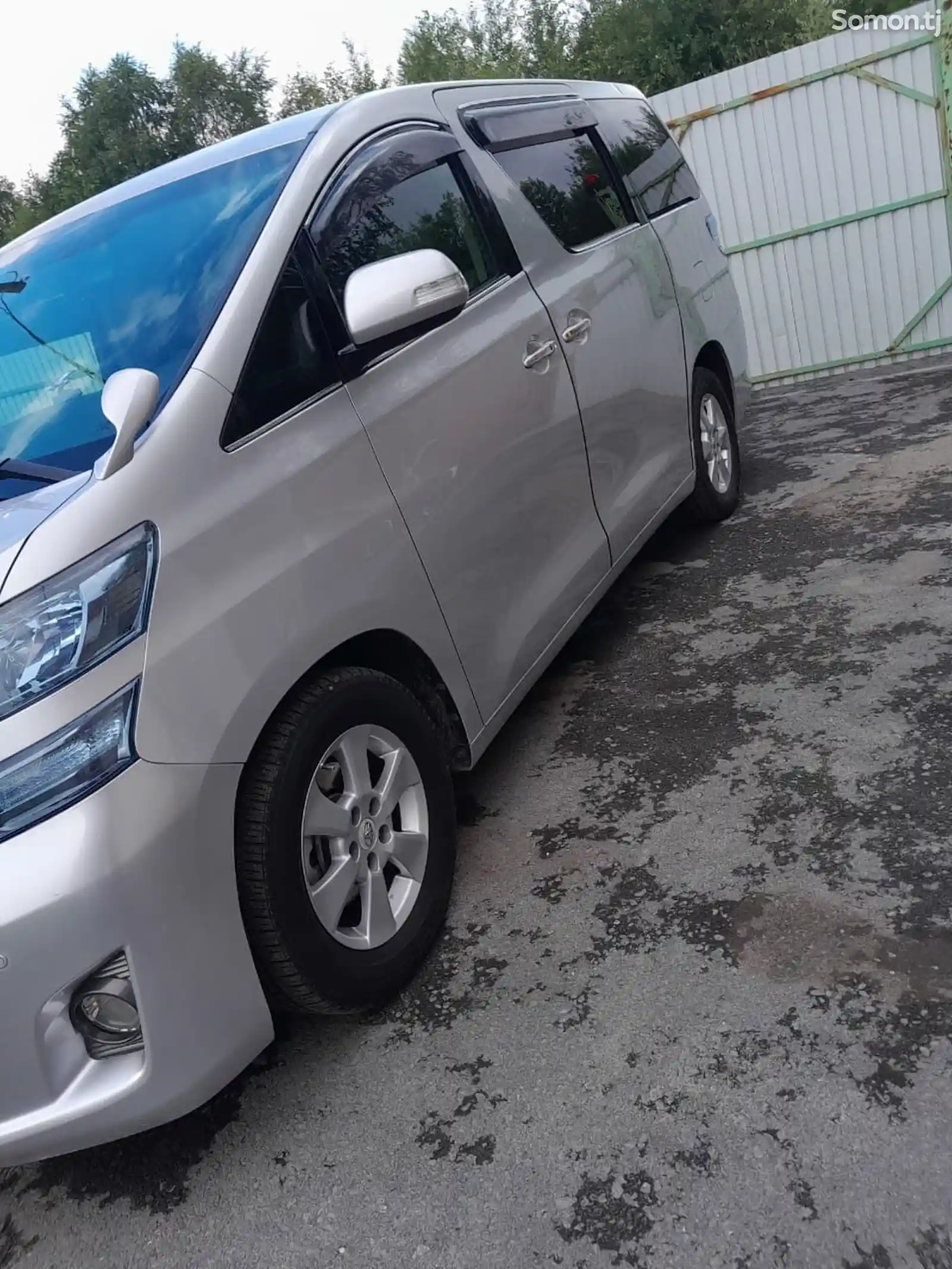 Toyota Vellfire, 2008-6